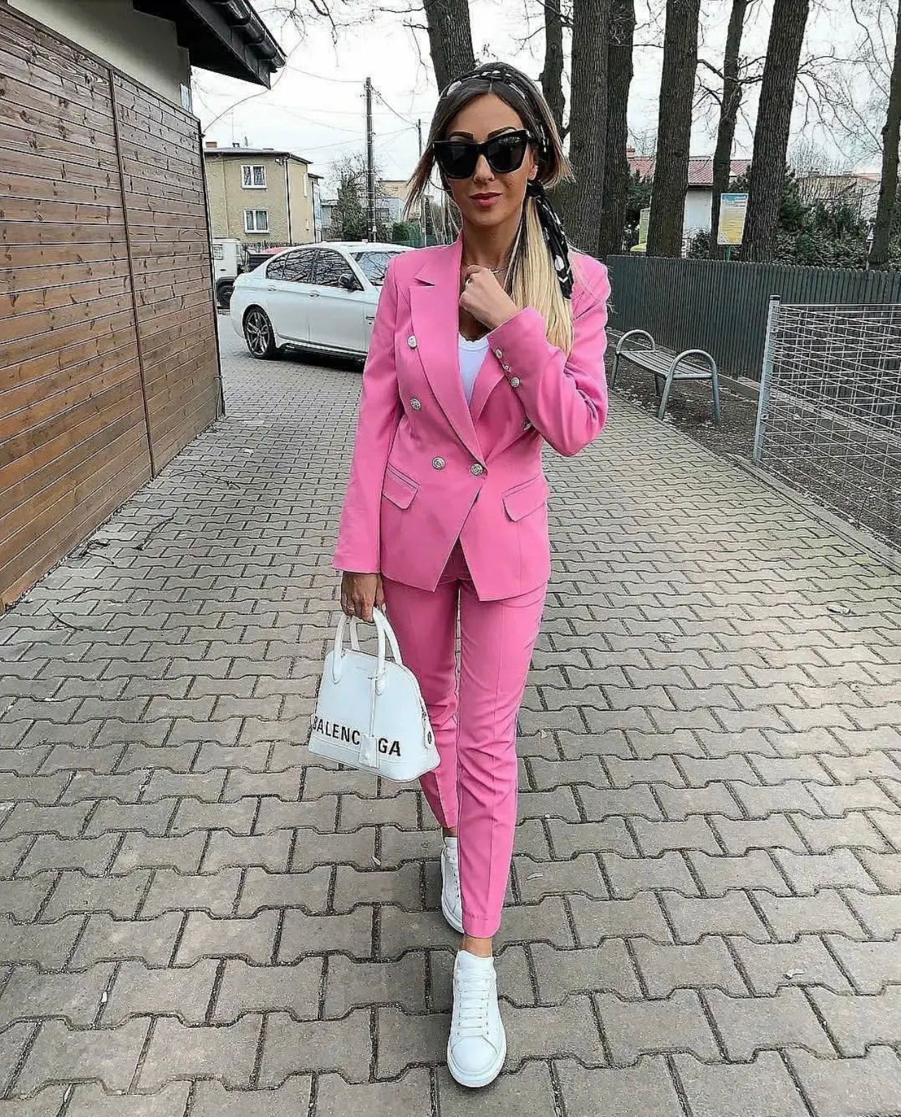 TAILLEUR DORA